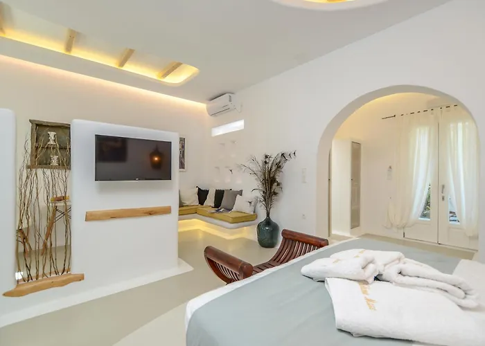 Valena Mare & Aparthotel Plaka (Naxos)