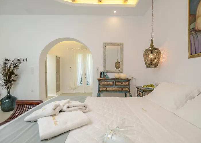 Valena Mare & Aparthotel Plaka (Naxos)