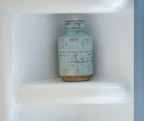 Valena Mare & Plaka (Naxos)