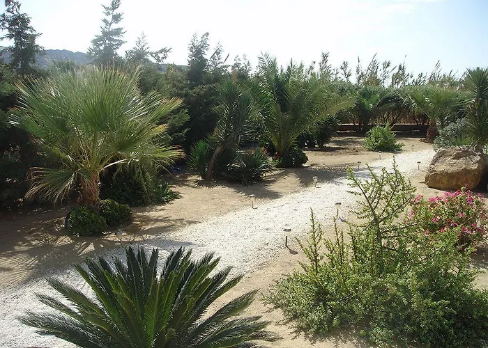 Valena Mare & Aparthotel 4*