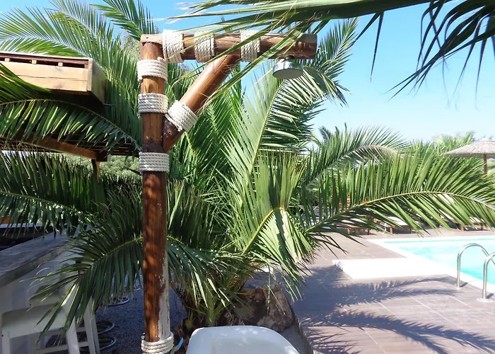 Valena Mare & Aparthotel 4*